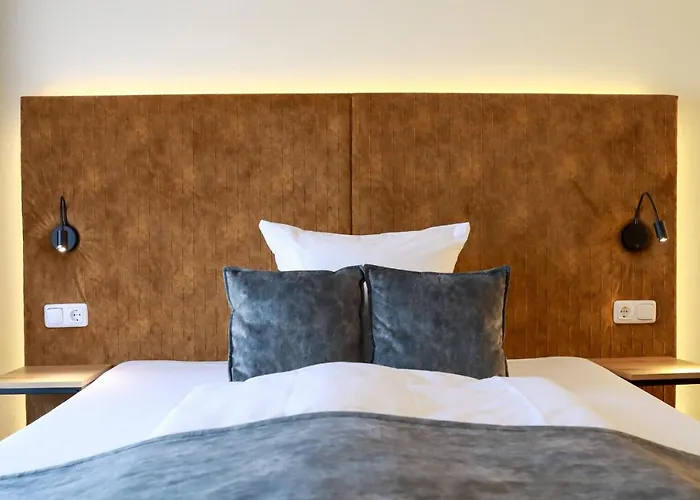 Project June - Ehemals Landgasthof